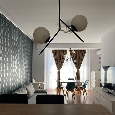 Andreve Apartment By Onix Blue Mamaia Nord, Baby Friendly, Private Parking Năvodari Exteriör bild