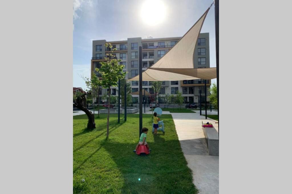 Andreve Apartment By Onix Blue Mamaia Nord, Baby Friendly, Private Parking Năvodari Exteriör bild