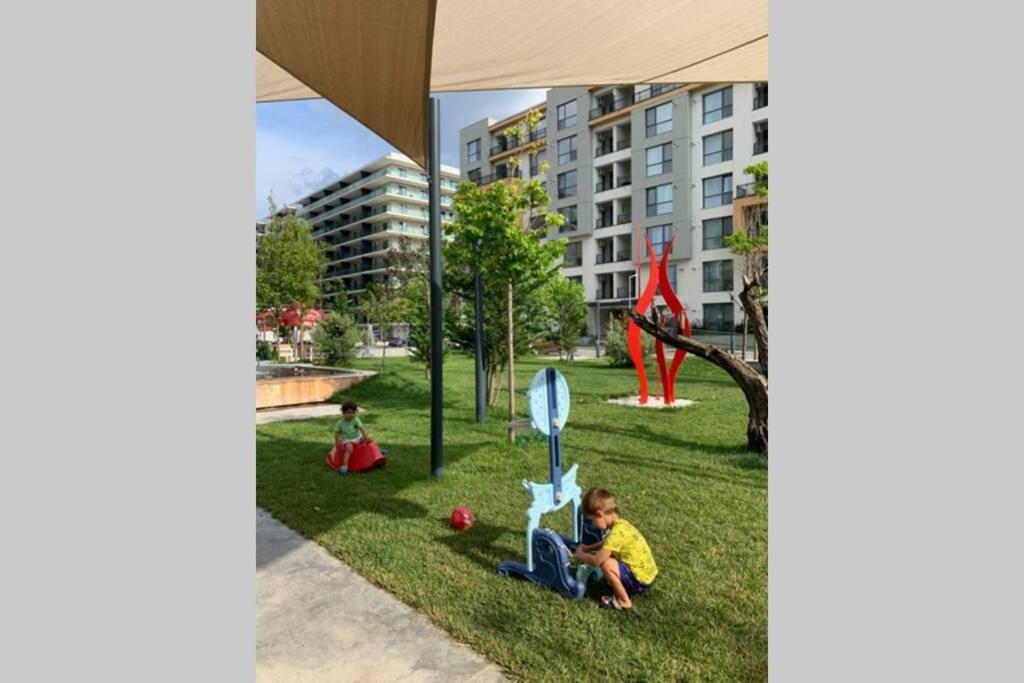 Andreve Apartment By Onix Blue Mamaia Nord, Baby Friendly, Private Parking Năvodari Exteriör bild