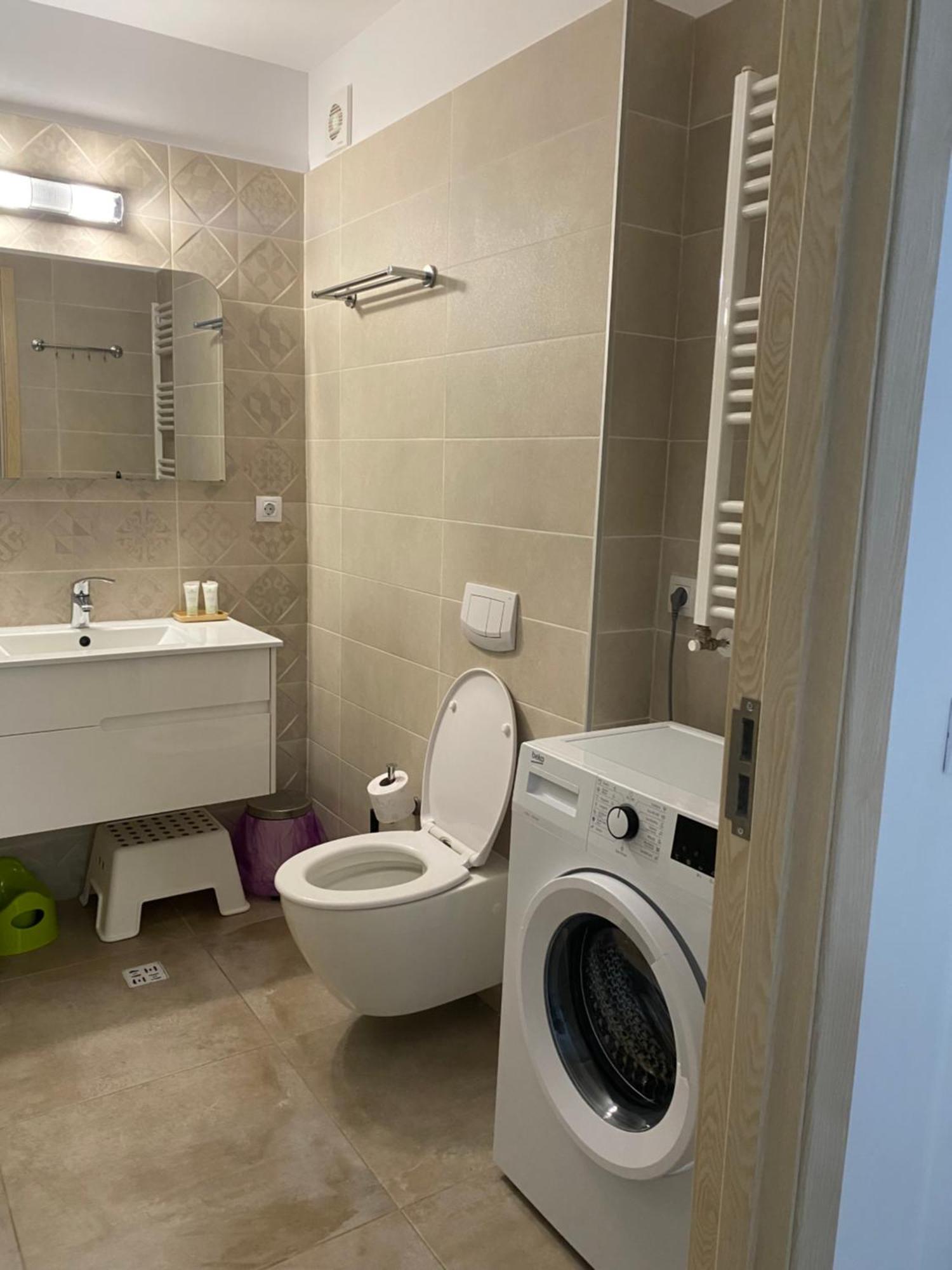 Andreve Apartment By Onix Blue Mamaia Nord, Baby Friendly, Private Parking Năvodari Exteriör bild